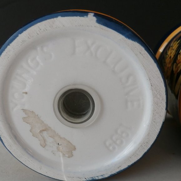 VINTAGE YOUNG’S SALT AND PEPPER SET CERAMIC CORN WHEAT 1999 EXCLUSIVE - Picture 5 of 6